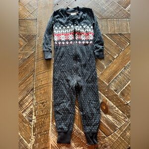 Hanna Andersson Black and Red Patterned Kids PJs